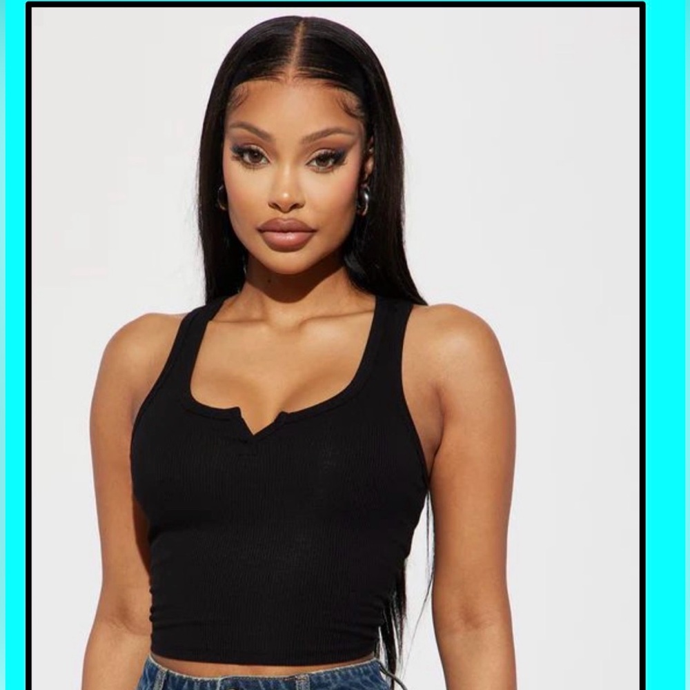 Black Ribbed Notch-Neck Tank Top - Women